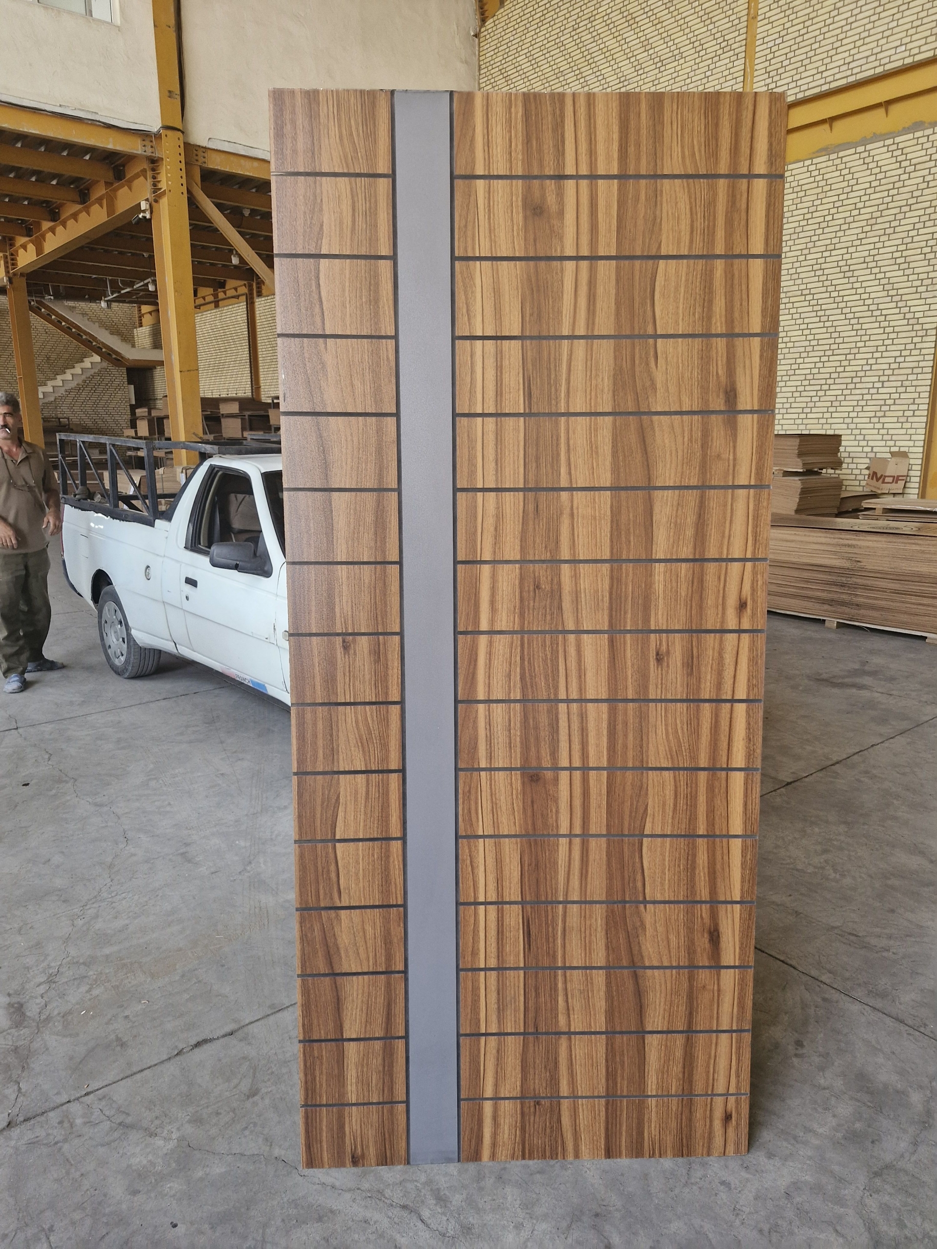 درب لامینوکس